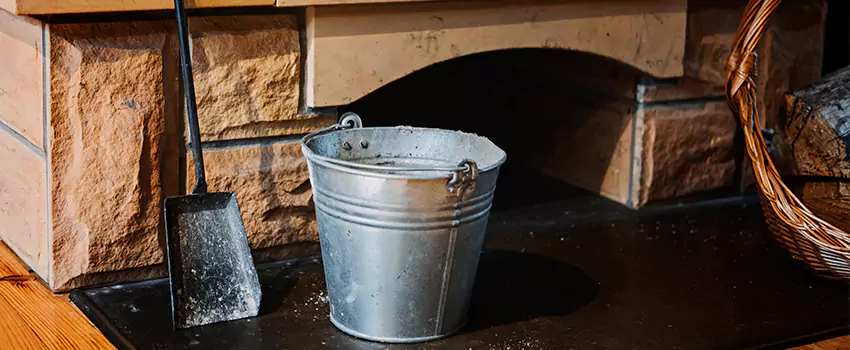 Clean The Fireplace Mantle And Hearth in Lower East Side, Wisconsin